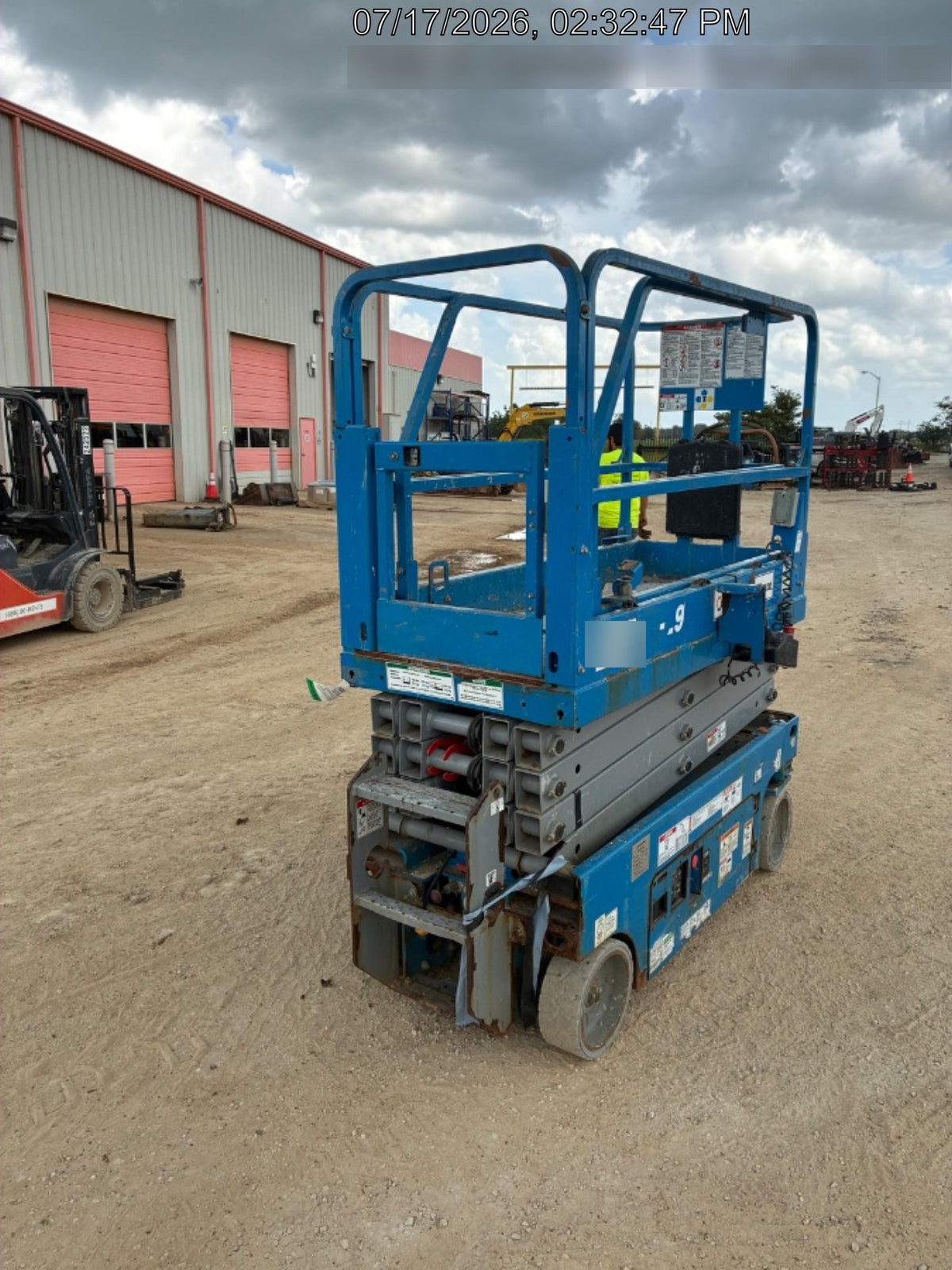 2020 Genie GS-1930 Solid Non Marking Tires, Beacon, Folding rails with half height swing gate