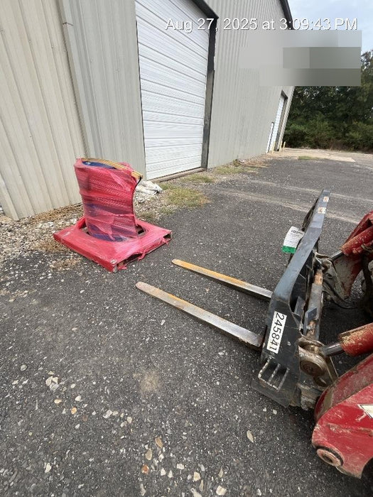 2022 PALADIN 48" Pallet Forks - Paladin