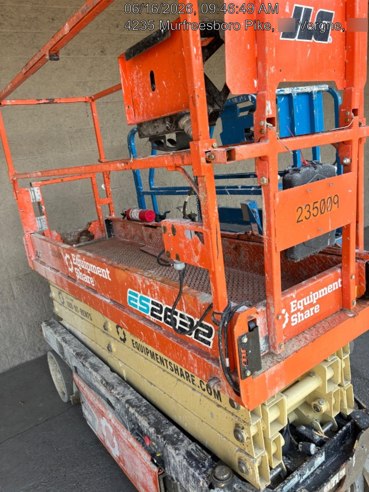 2022 JLG ES2632