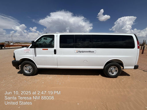 2025 CHEVROLET Express Van - Rental