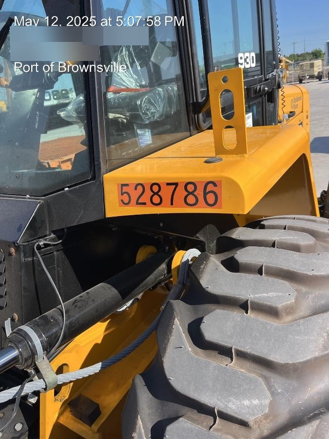 2025 JCB 930-4