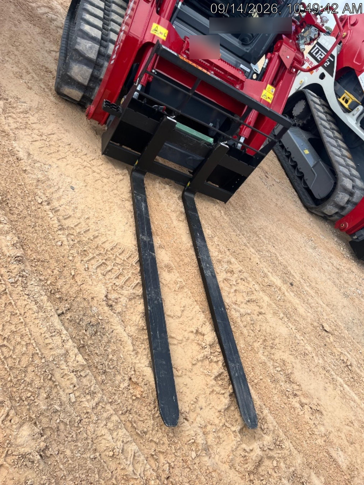 2026 ARROW MATERIAL HANDLING 72" Pallet Forks - Arrow