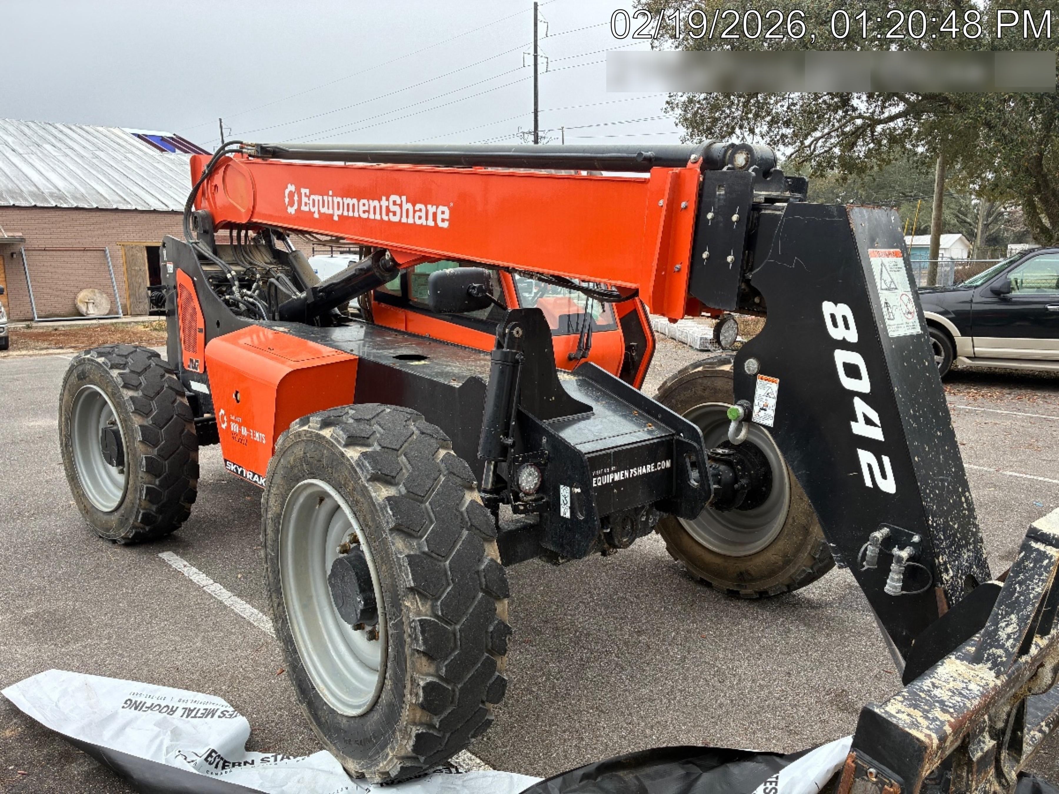 2024 SKYTRAK 8042