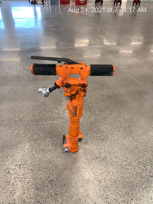 2021 MICHIGAN PNEUMATIC MP-30-1