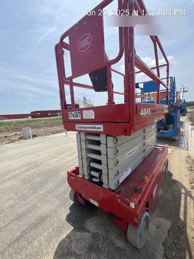 2021 MEC 4046SE