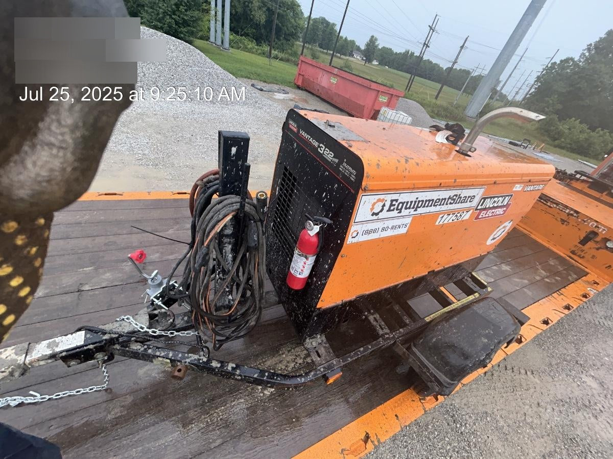 2021 Lincoln Electric Vantage 322 Vantage 322 Ready Pak 3 w/ Decals, ORANGE (includes trailer, cable rack, fender light kit) NO Telematics