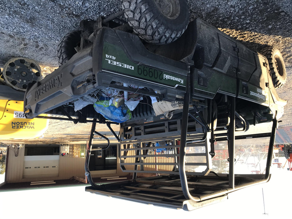 Kawasaki Mule PRO-DXT Kawasaki Mule 4x4 Diesel UTV w/Hard Top, Windshield, Beacon, Backup Alarm, ES Keypad/Hardware Installed