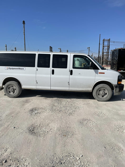 2022 GMC Savana 3500