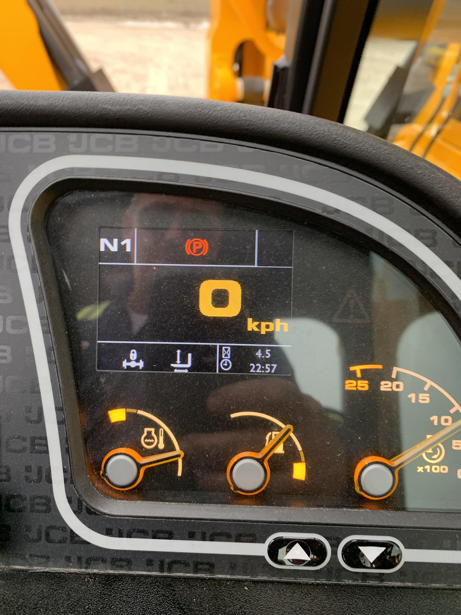 2021 JCB 510-56