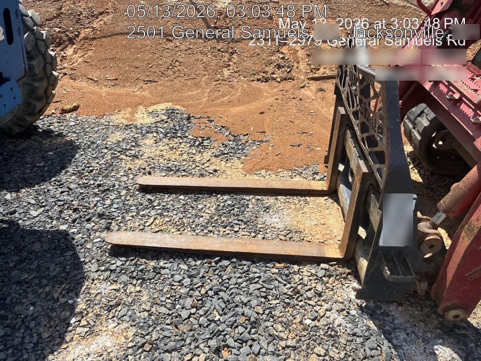 2022 PALADIN 48" Pallet Forks - Paladin