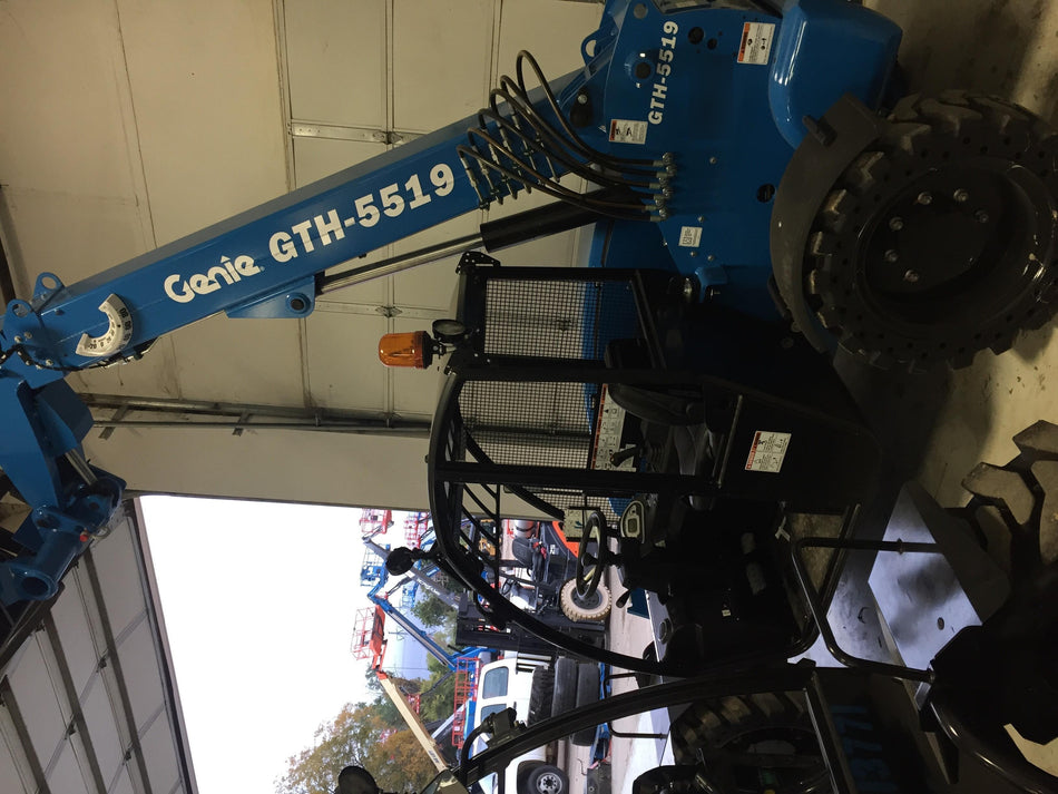 2018 GENIE GTH-5519