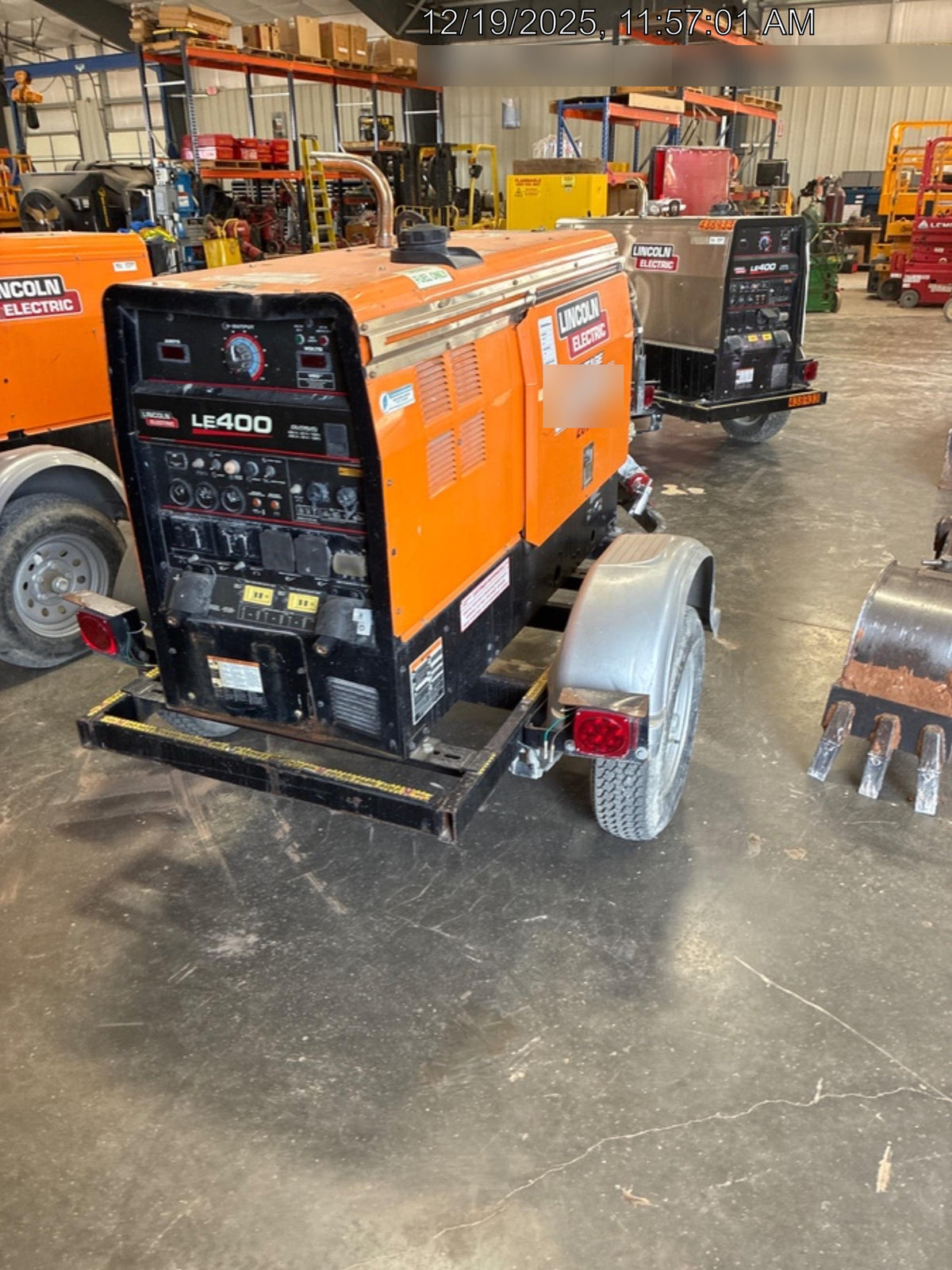 2022 Lincoln Electric LE400 Kubota V1505, Trlr, Cable Rack, Light Kit, ES Decals, T3