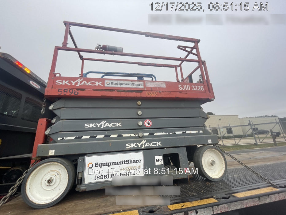 2017 Skyjack SJIII-3226 Skyjack SJ3226, Trojan Battery Set, Extended Warranty 5yr/5k hr