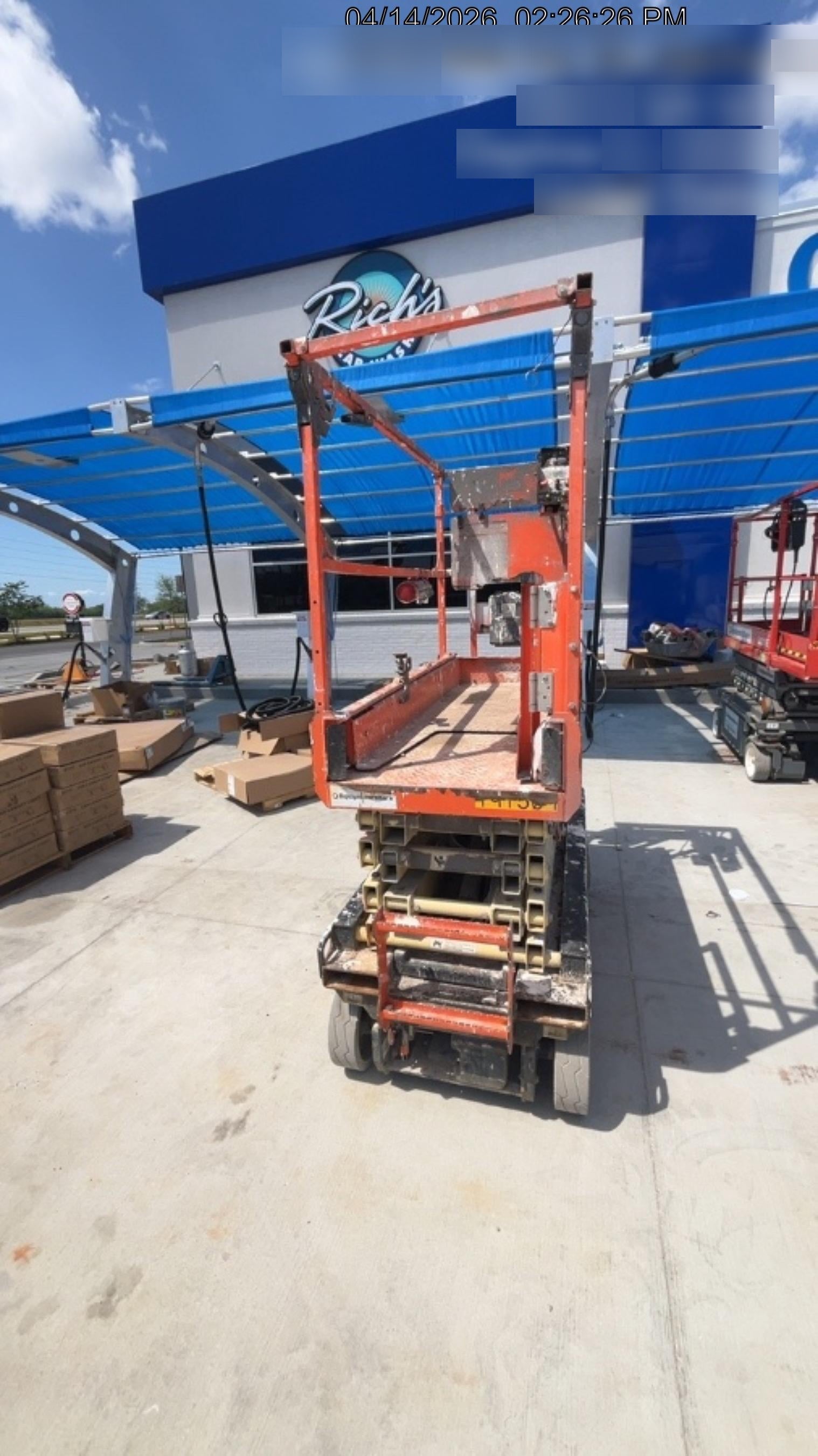 2021 JLG ES1932