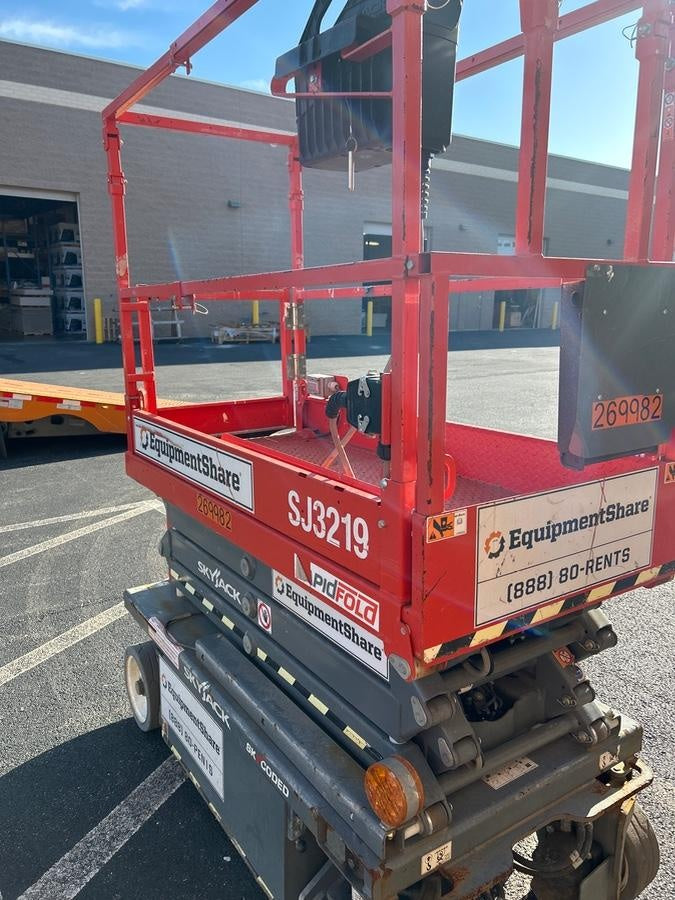 2023 SKYJACK SJ3219