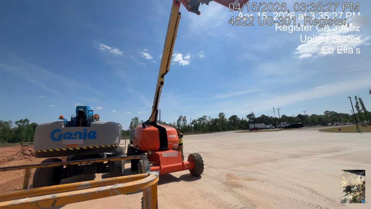 2022 JLG 460SJ