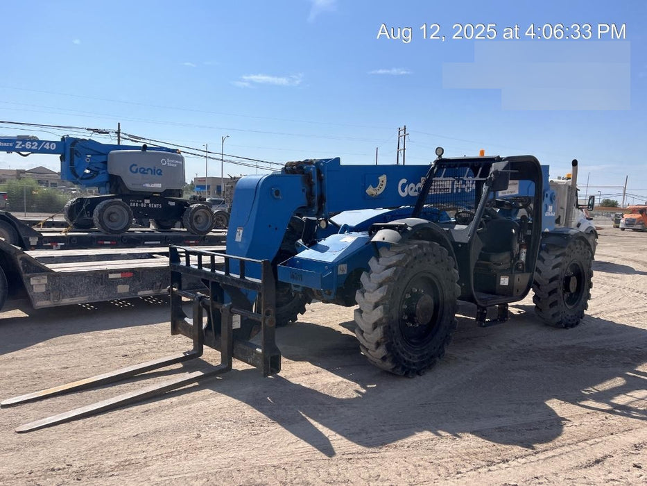 2018 Genie GTH-844 Genie GTH-844 w/Open ROPS, Solid Tires, beacon/work lights, 60" carriage/forks