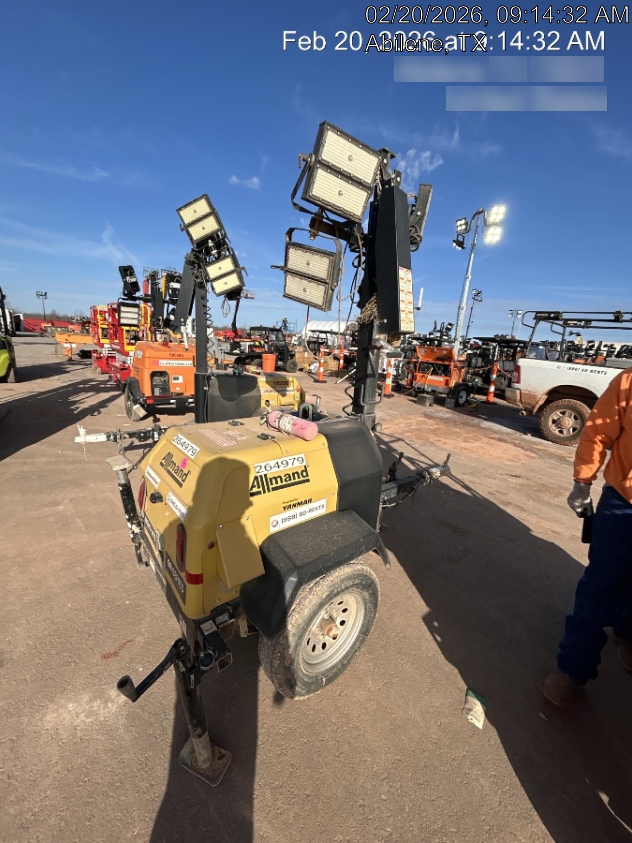 2022 Allmand NLV3GR (4) LED Light Fixture 350W, 23' Vertical Mast, 3kW Prime, Towable, ES Decals, T3