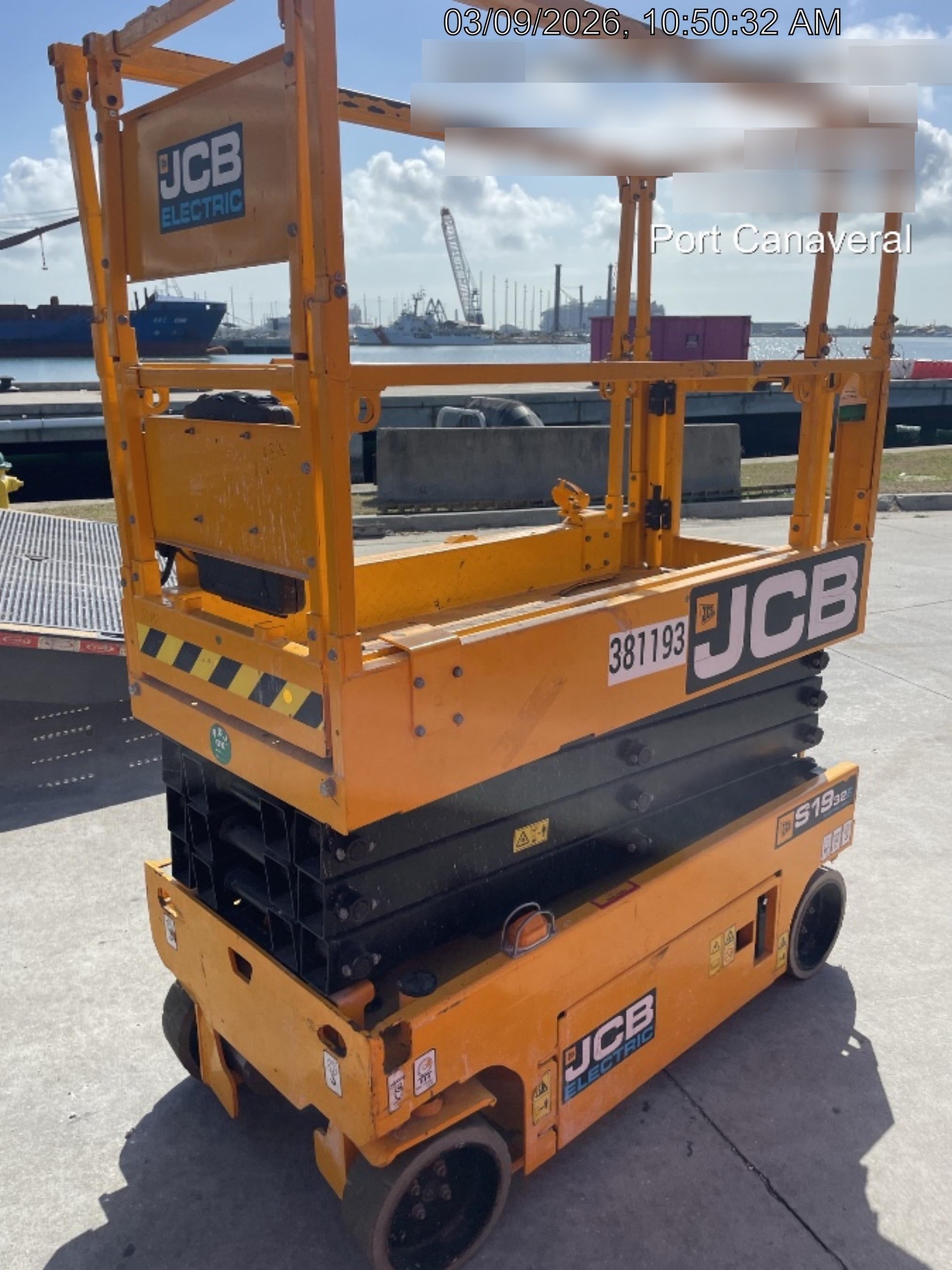 2024 JCB S1932E
