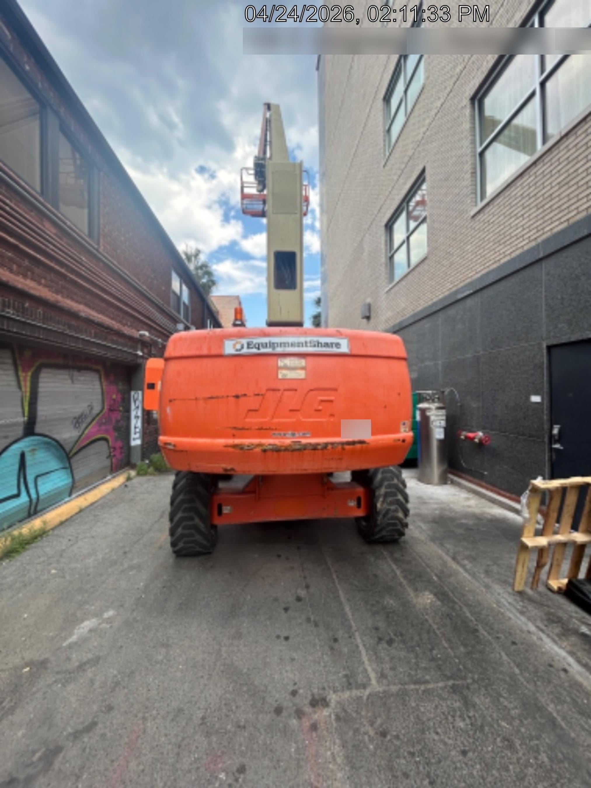 2020 JLG 860SJ Deutz Diesel Engine, FF Tires, Rotating Beacon, Panel Cradle Package