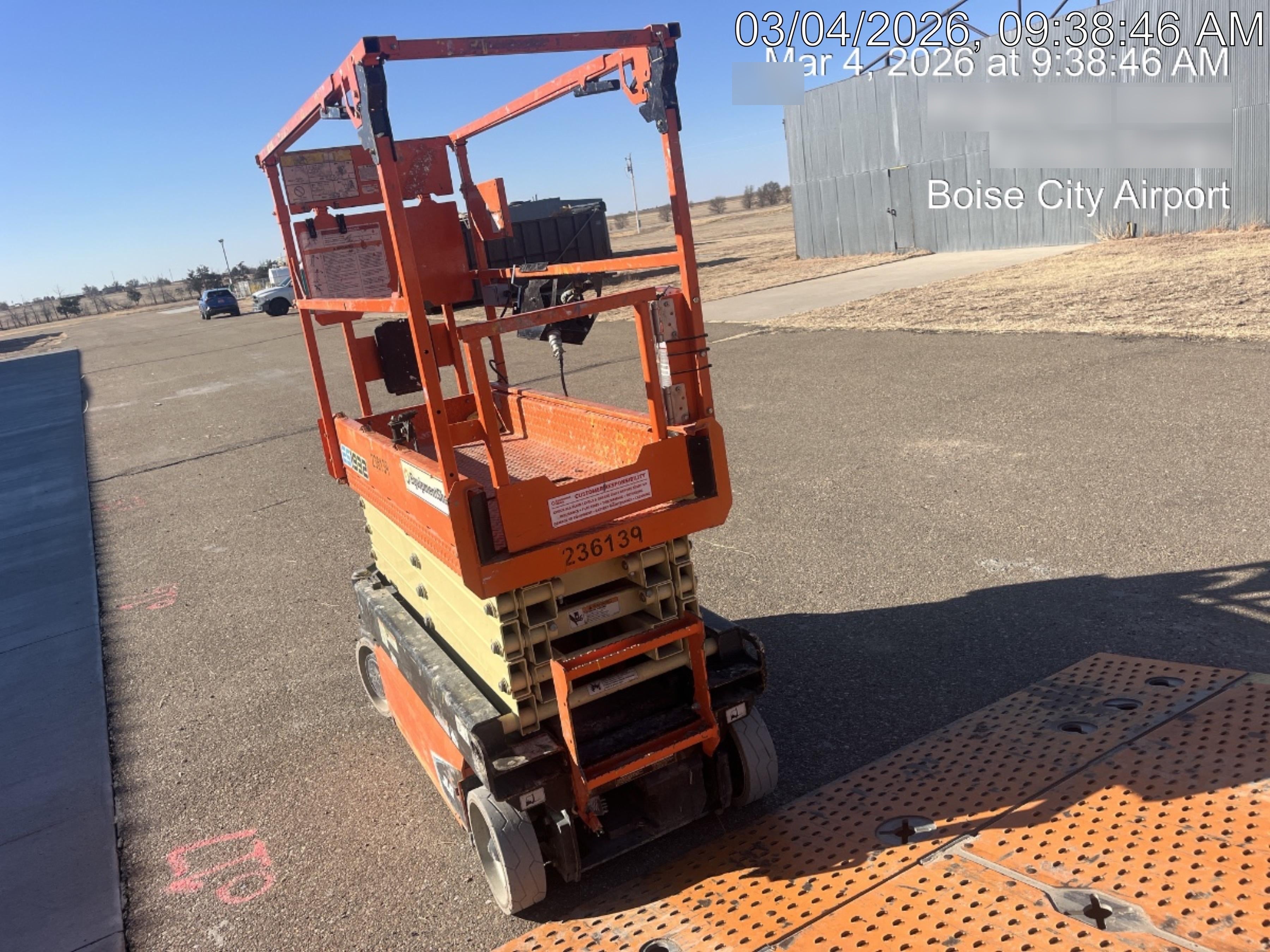 2022 JLG ES1932