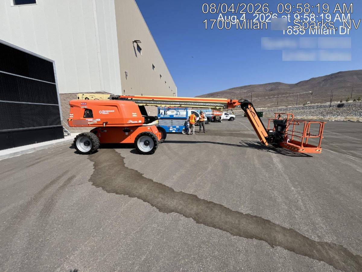 2022 JLG 660SJ