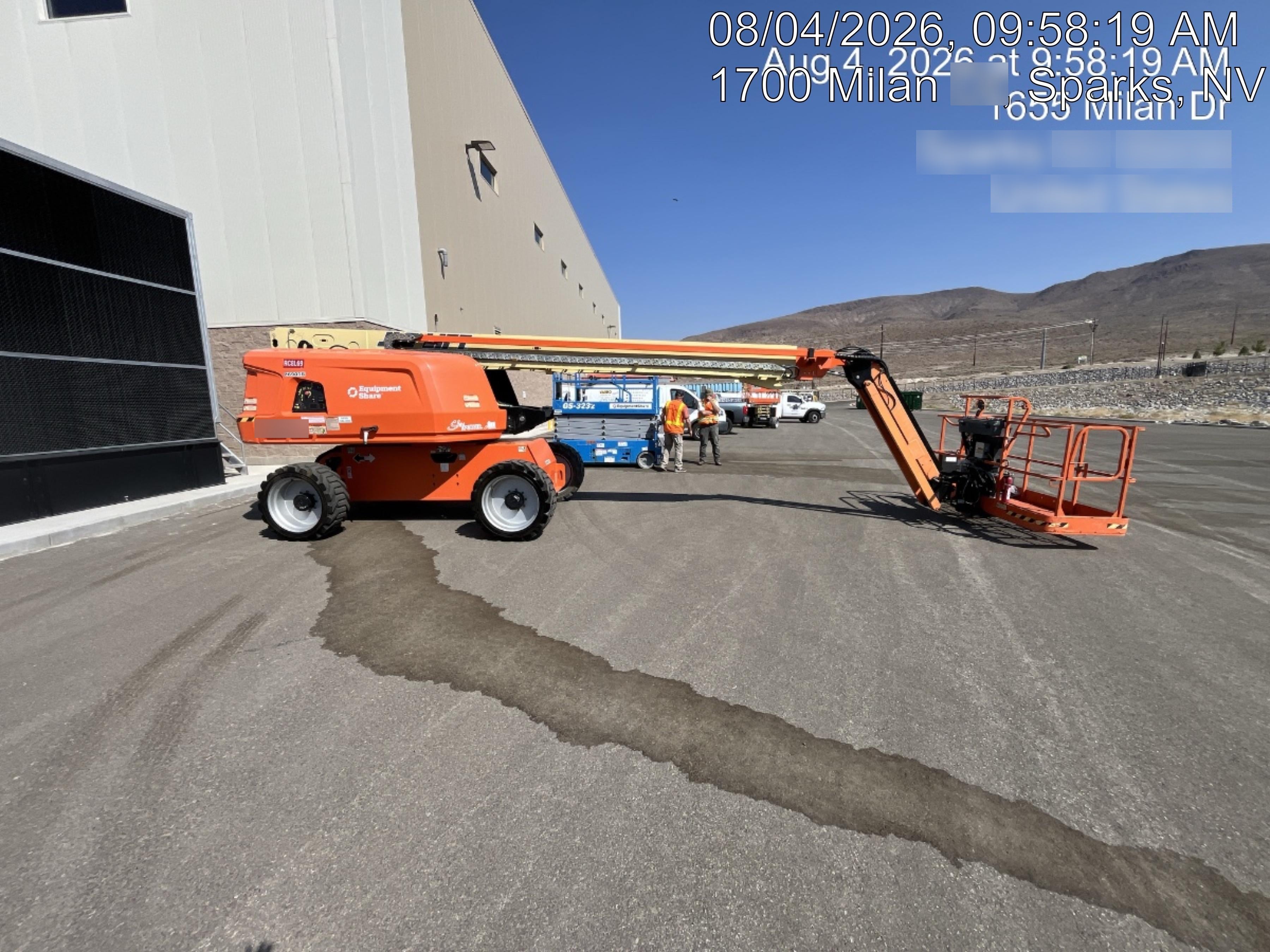 2022 JLG 660SJ