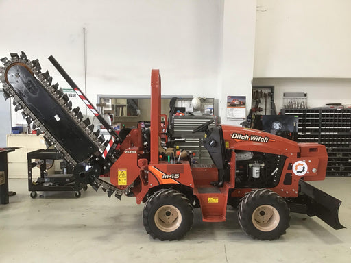 2017 DITCH WITCH RT45A