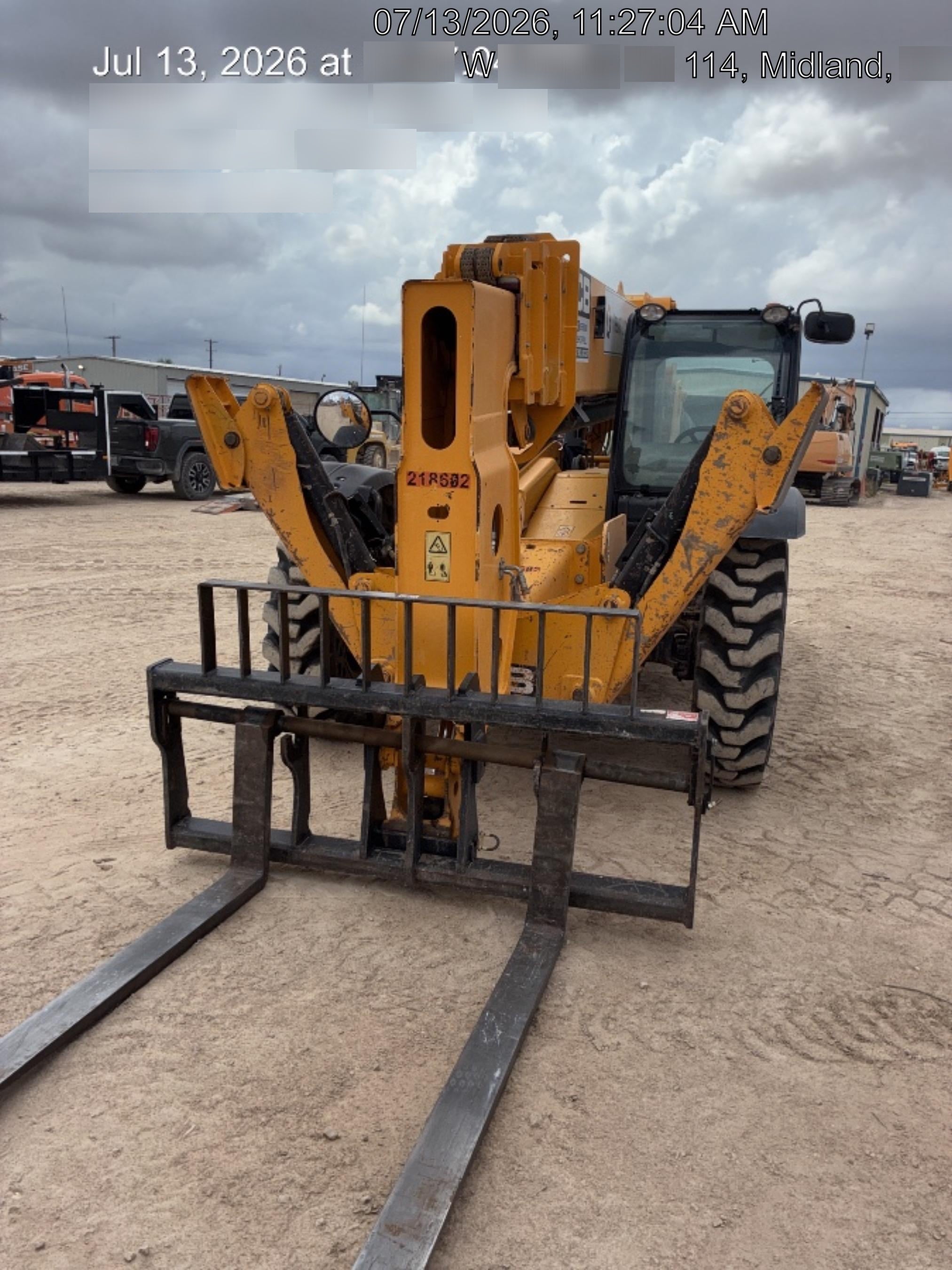 2022 JCB 510-56