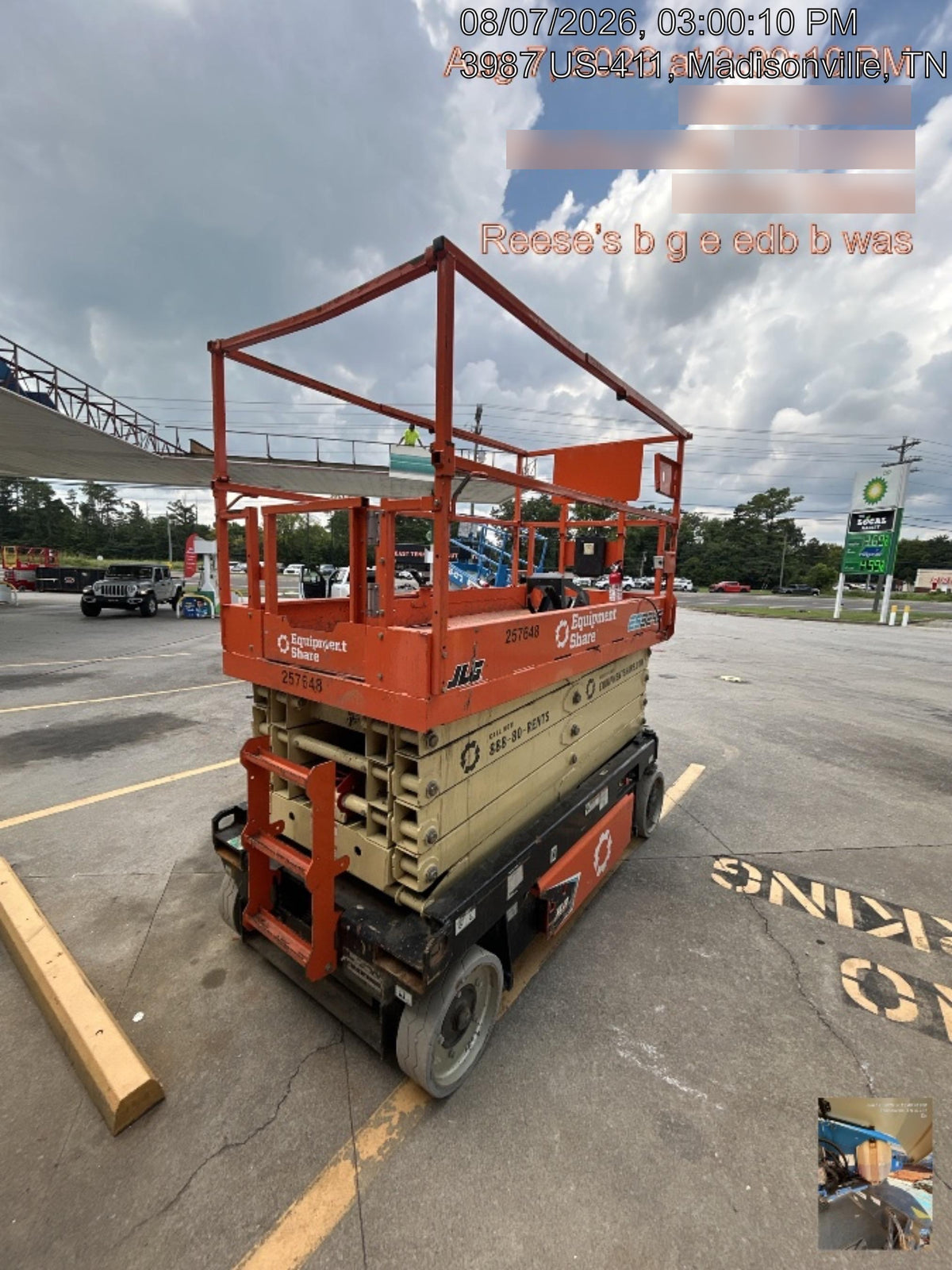 2022 JLG ES3246