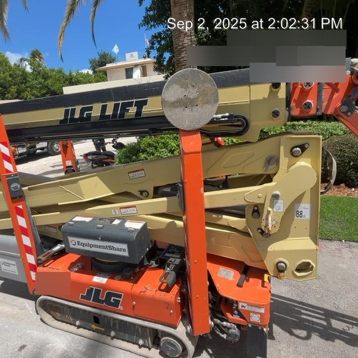 2019 JLG X600AJ
