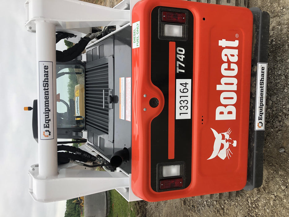 2021 BOBCAT T740