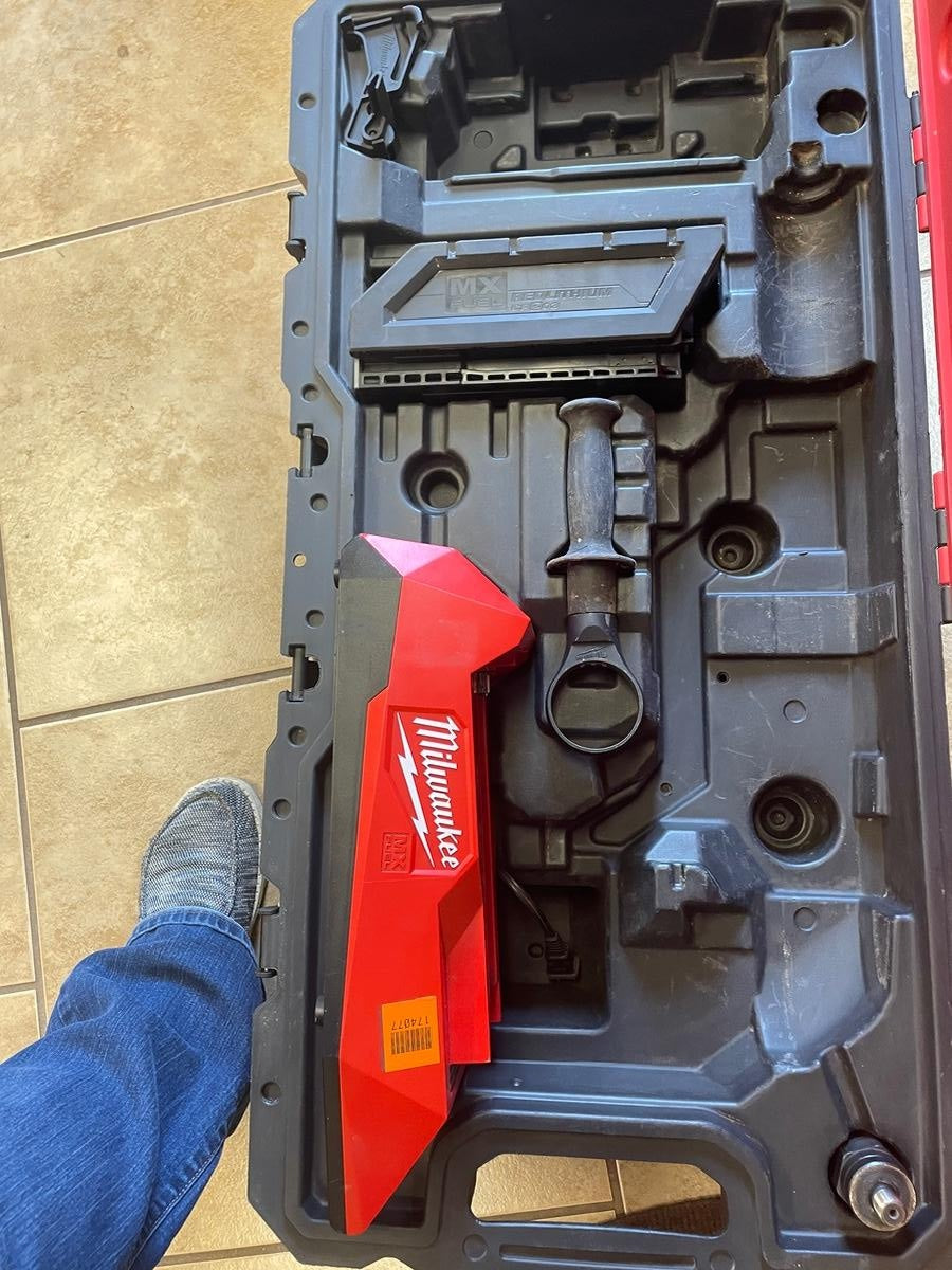 2021 MILWAUKEE MXF301-2CXS