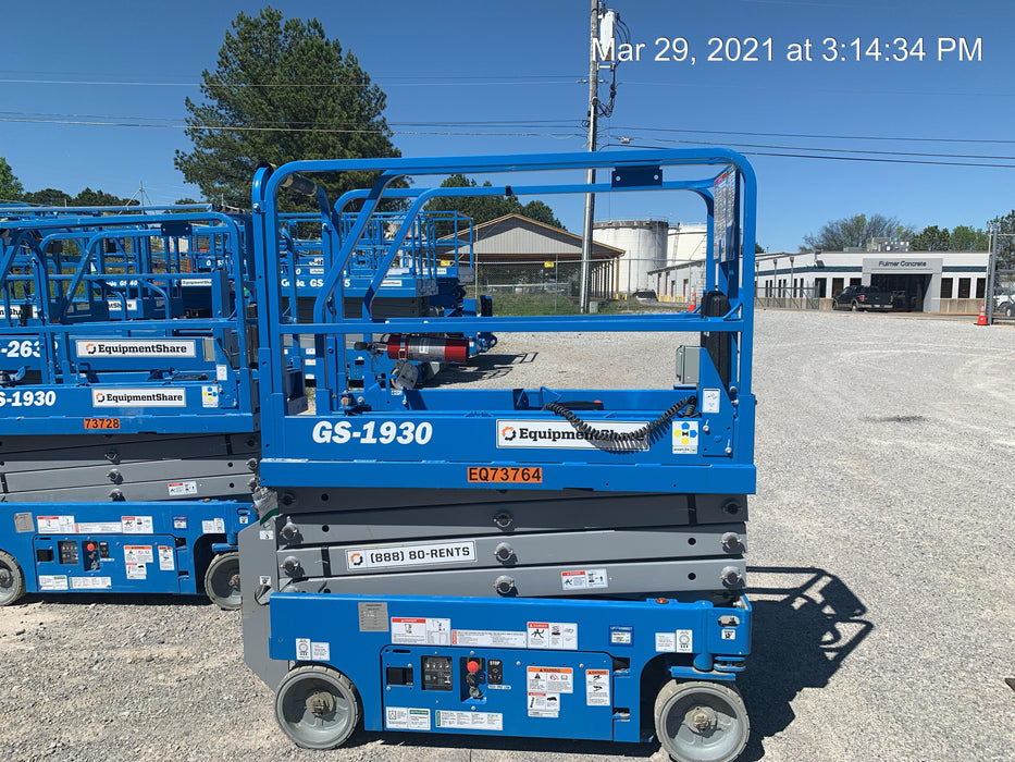 2020 Genie GS-1930 Fixed rails with chain entry gate - Pre A92.20