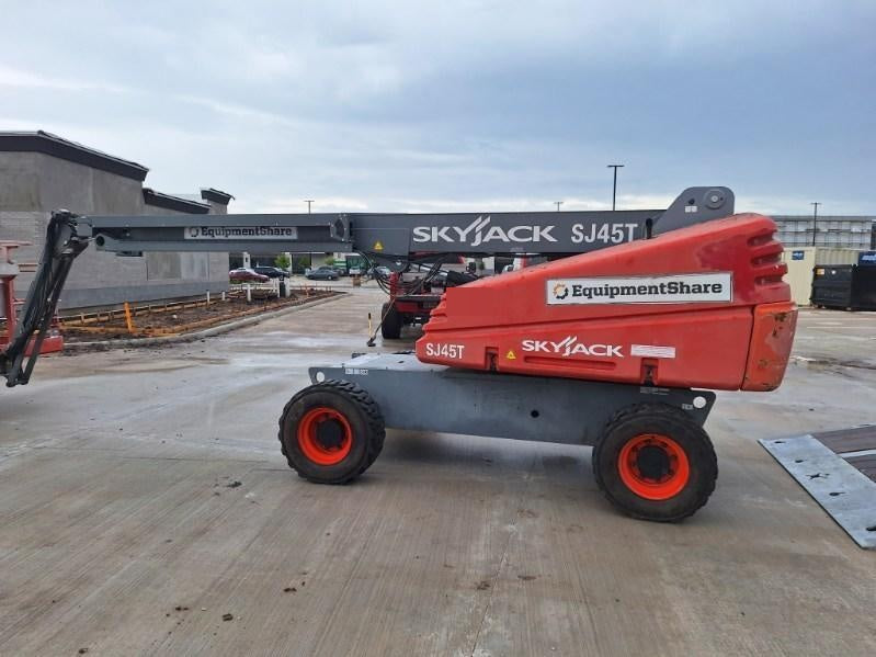 2019 SKYJACK SJ45T+