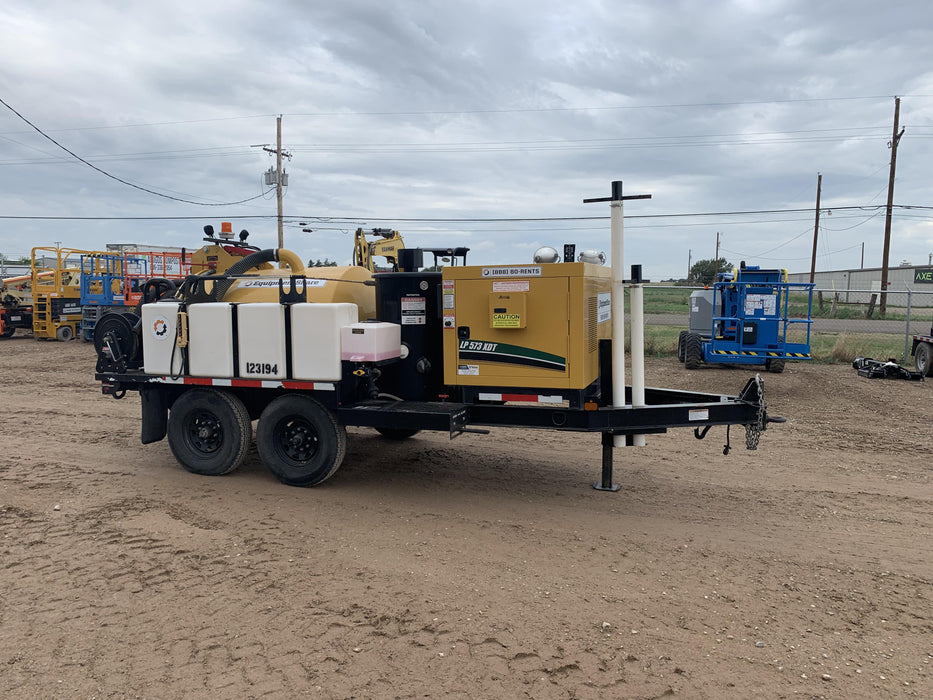 2021 VAC-TRON LP573XDT