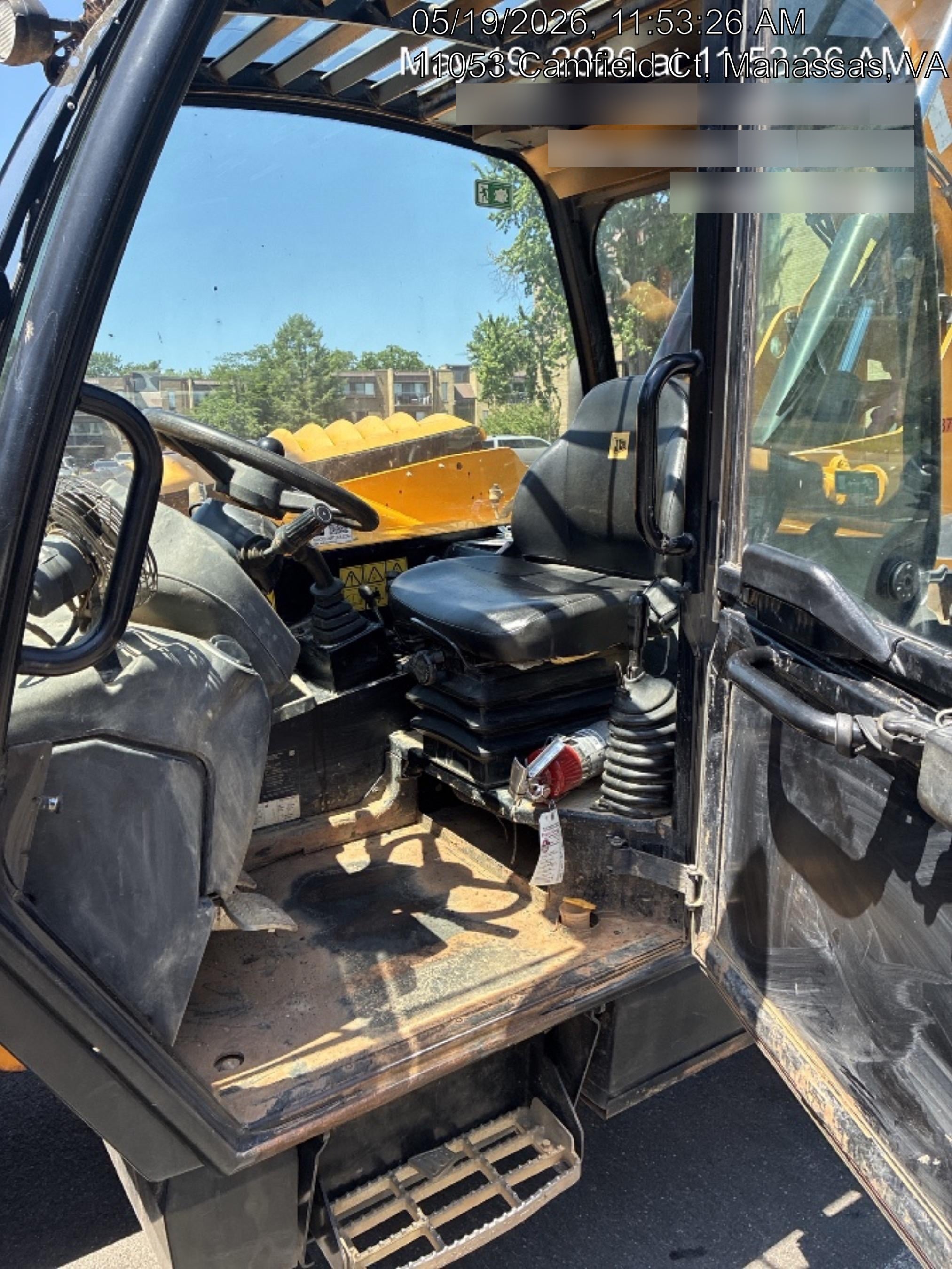2022 JCB 510-56