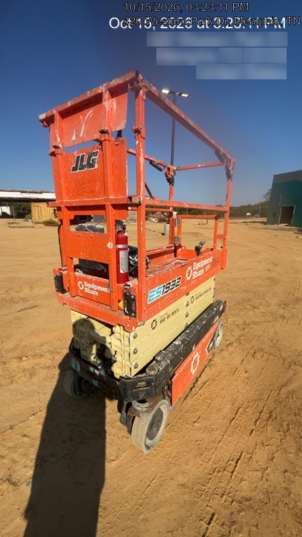 2022 JLG ES1932