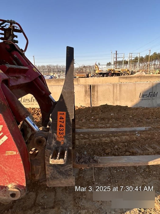 2021 PALADIN 48" Pallet Forks - Paladin