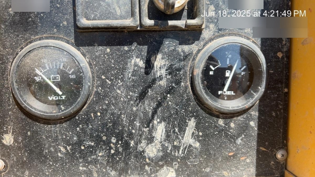 2021 VAC-TRON LP573XDT