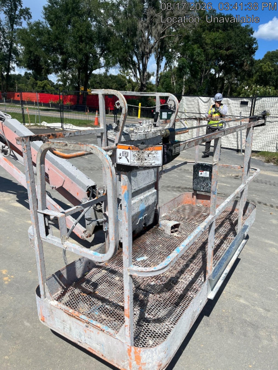 2019 JLG 660SJ