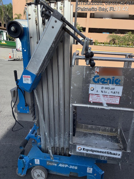 2020 GENIE AWP-30S