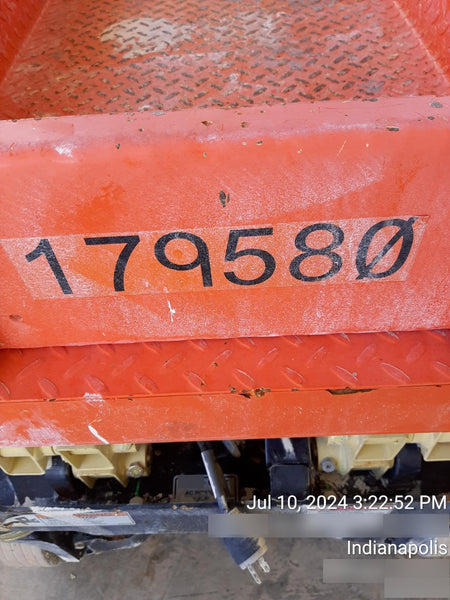2021 JLG ES1330L