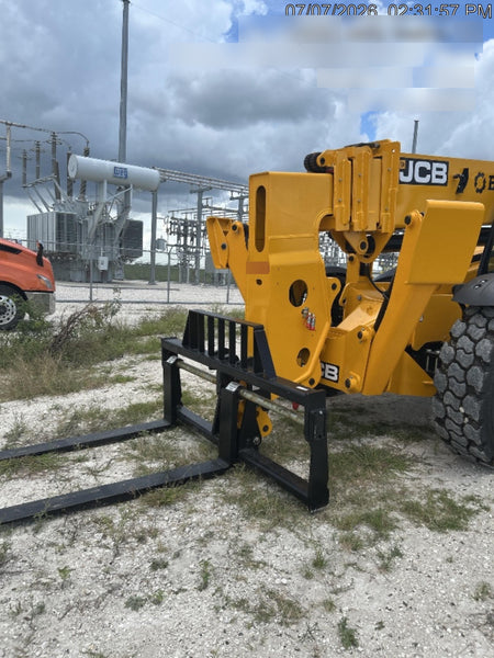 2026 JCB 512-56