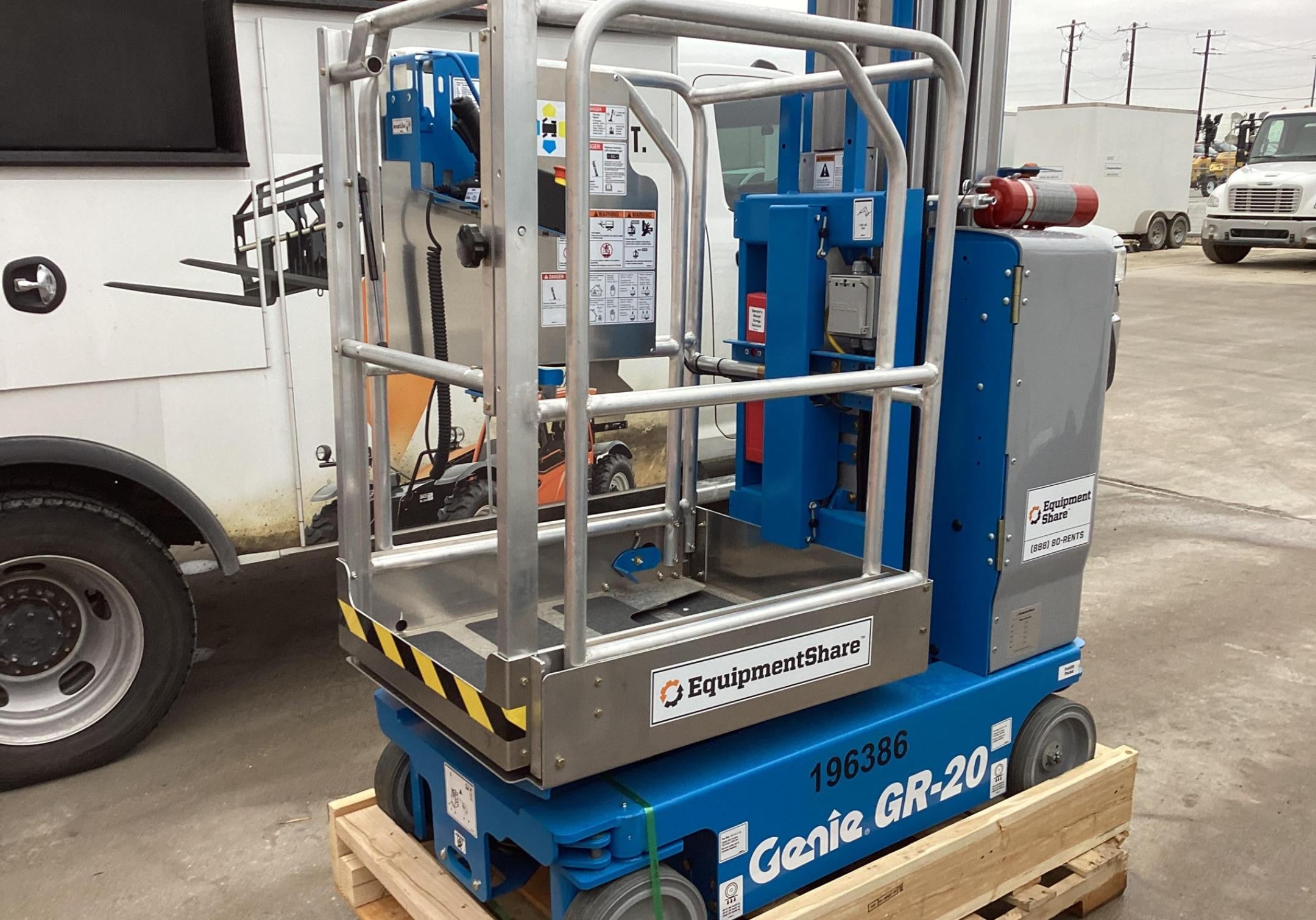 2021 GENIE GR-20