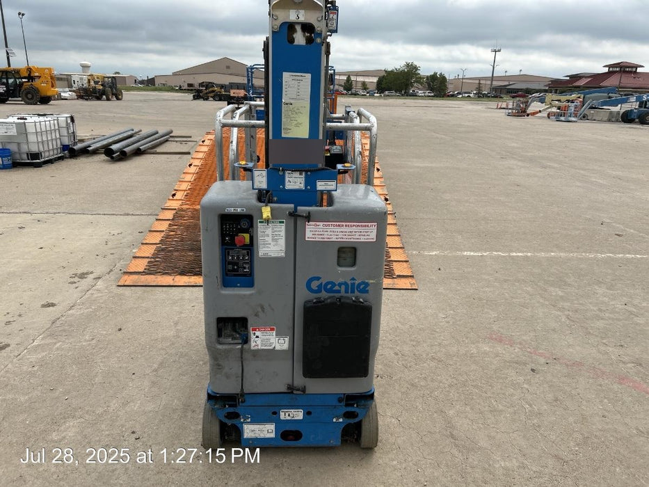 2018 GENIE GR-20