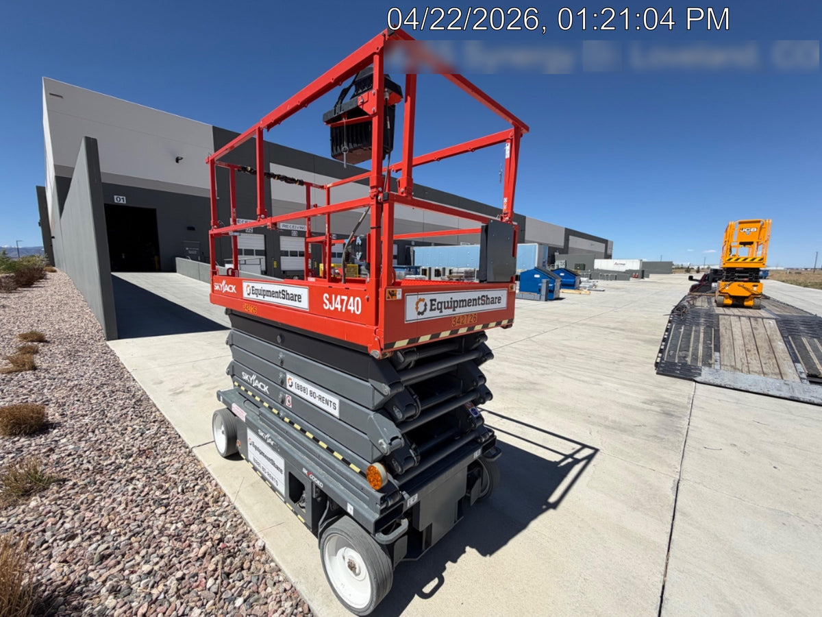 2023 SKYJACK SJ4740