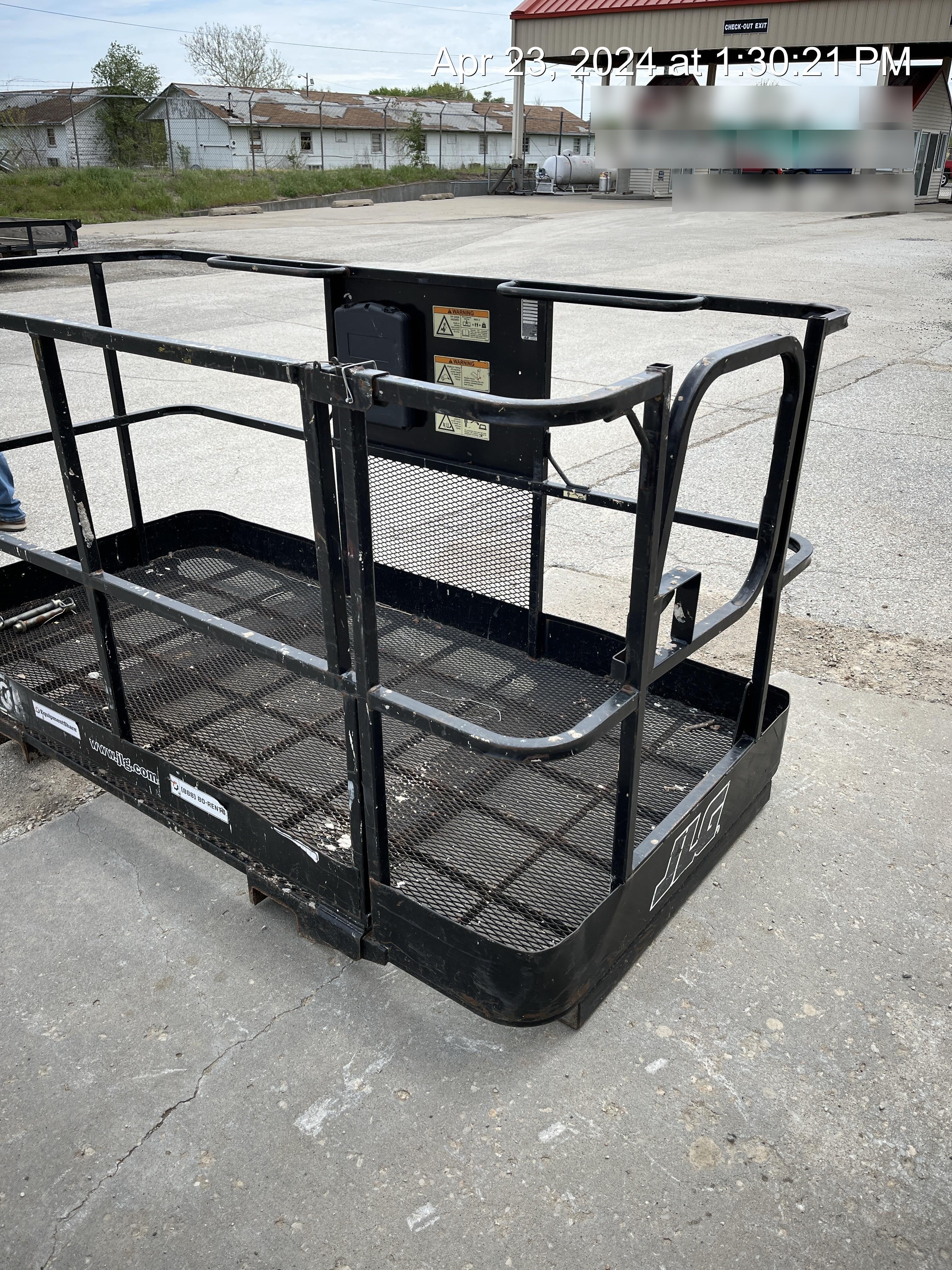 2016 JLG Work Platform, Fork Mounted