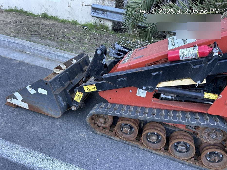 2019 DITCH WITCH SK800A