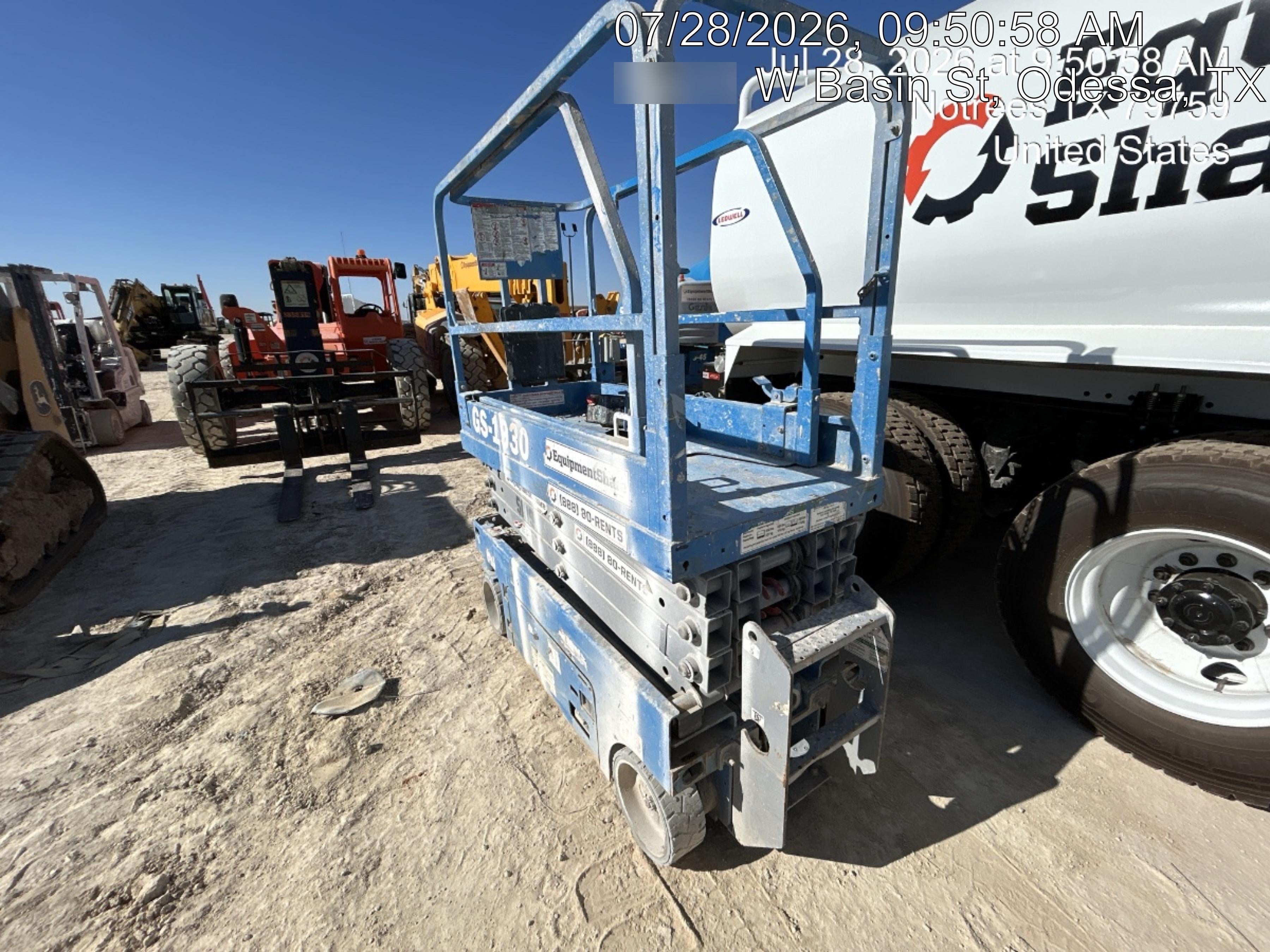2019 Genie GS-1930 Fixed Rails with Chain Entry